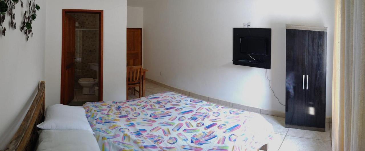 Hostel Dela Tiradentes Luaran gambar